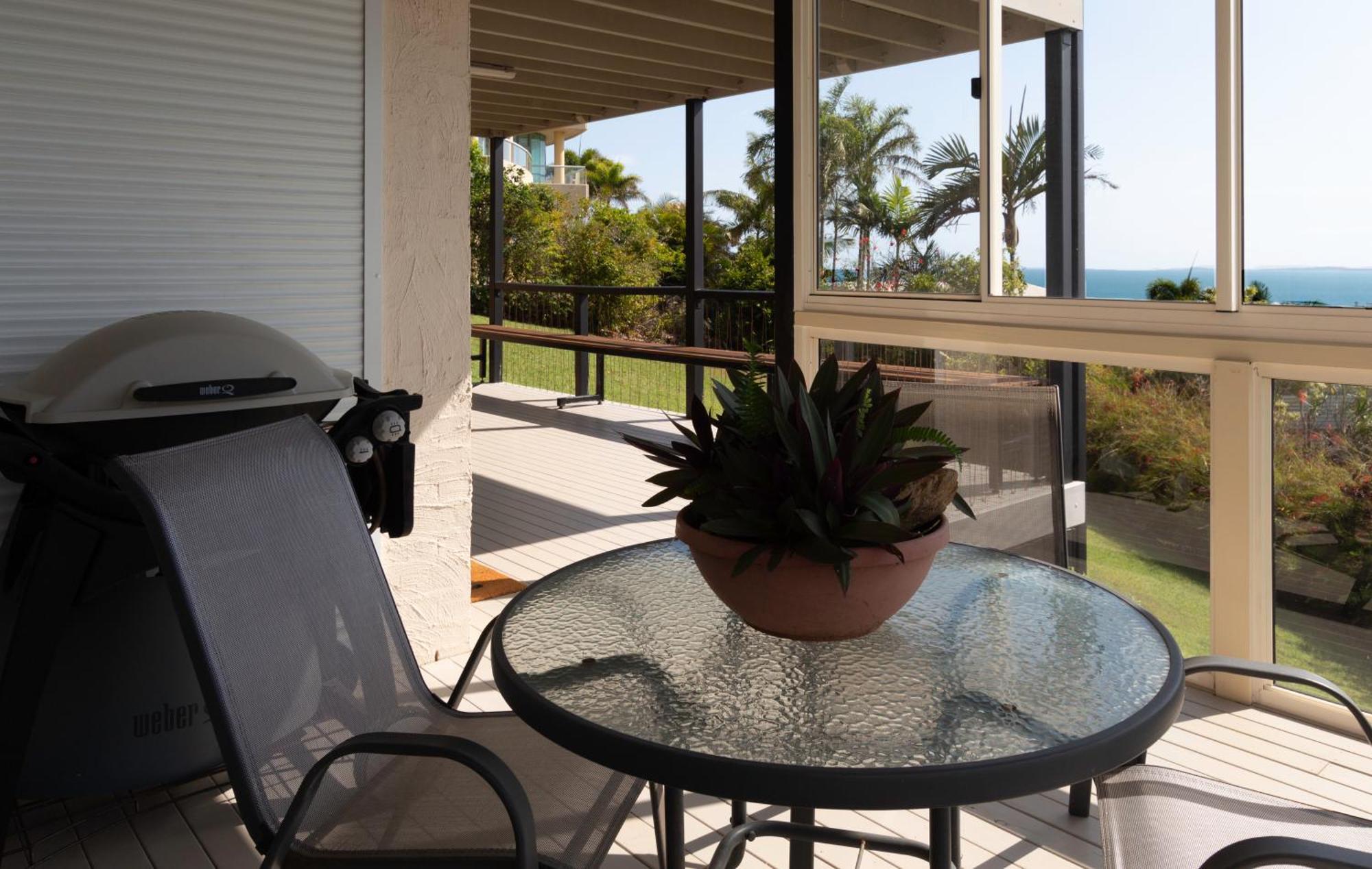 Bella Vista - Spectacular Ocean Views & Continental Breakfast Lejlighed Yeppoon Eksteriør billede