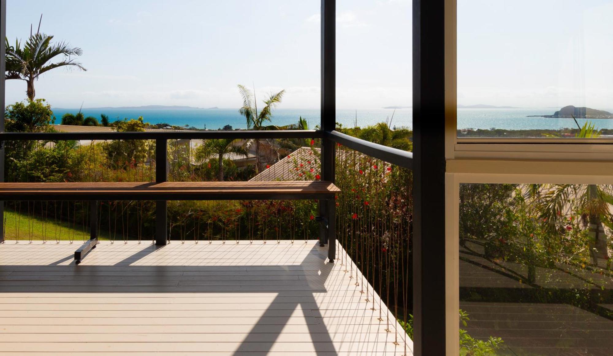Bella Vista - Spectacular Ocean Views & Continental Breakfast Lejlighed Yeppoon Eksteriør billede